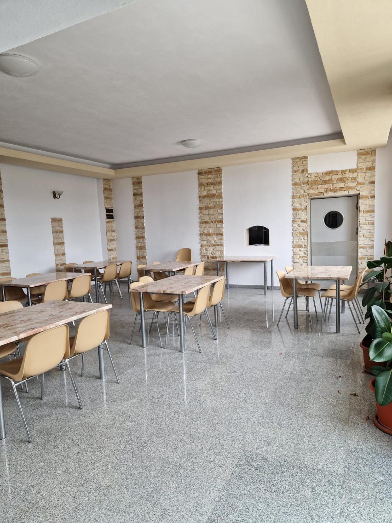 Motel Mesterul Manole Curtea De Arges Exterior photo